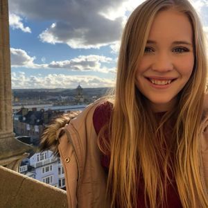 Meet your Posher, Amanda